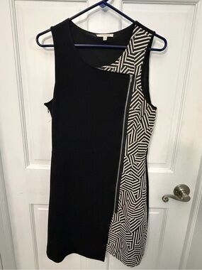 41 Hawthorn Black Sheath Dress with Geometric Panel
